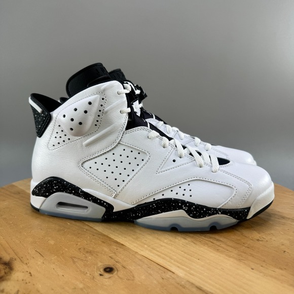 Nike Air Jordan 6 Retro Reversed Oreo Mens Size 10 Shoes White Black CT8529-112